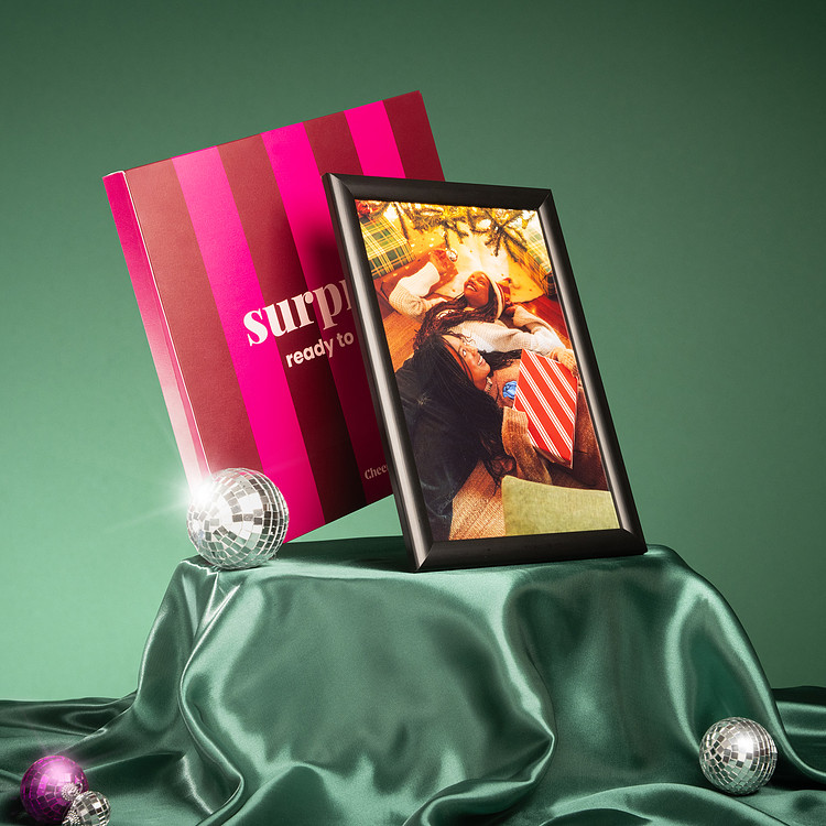 Christmas Photo Frame and its gift pouch Cheerz 1