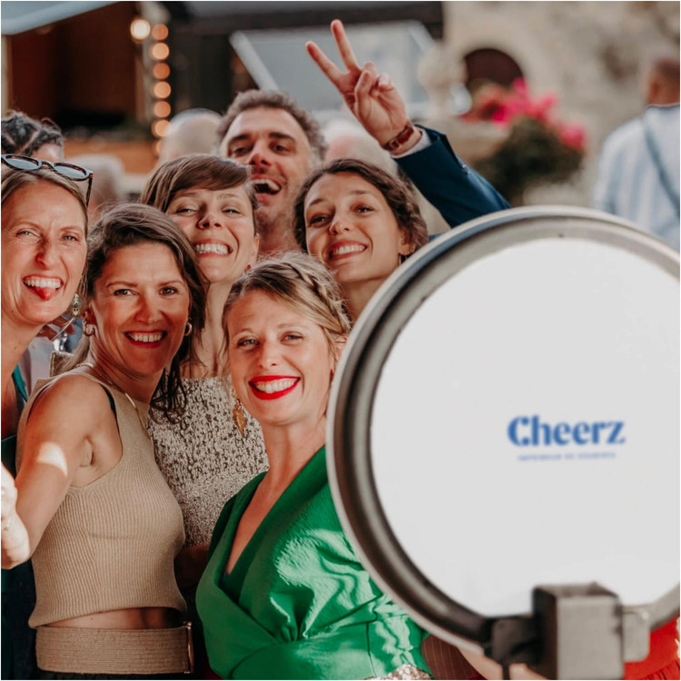 Photobooth Cheerz by Josepho Paris Cheerz 2