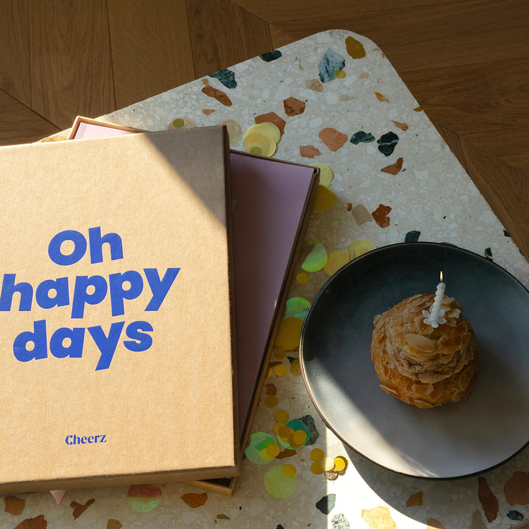 Álbum de fotos rígido y su caja regalo Cheerz 3