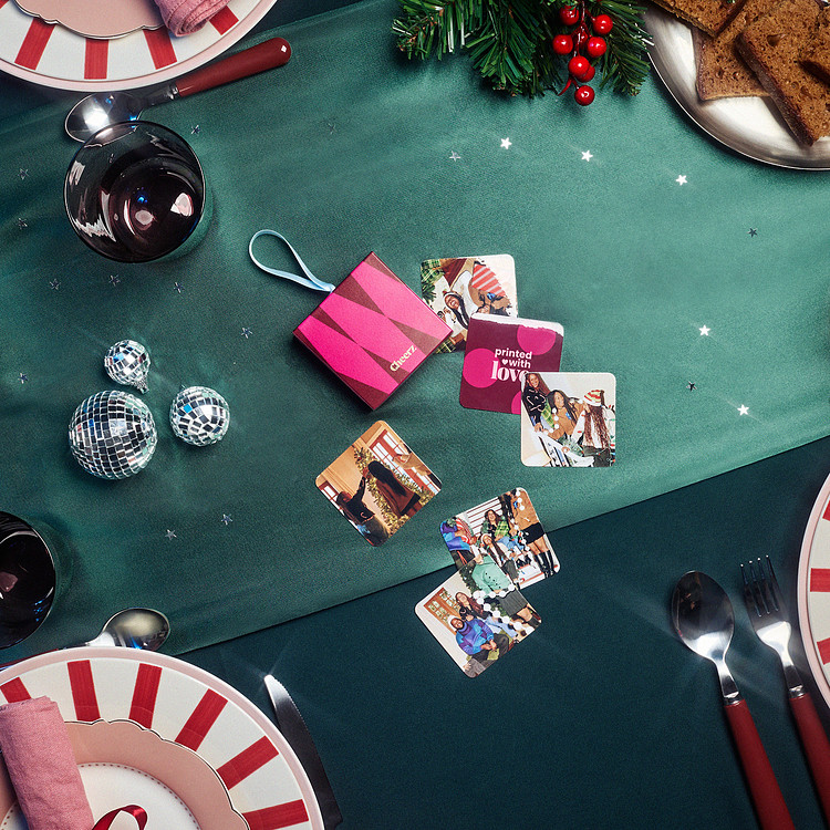 Christmas Square Magnets and their gift box Cheerz 3