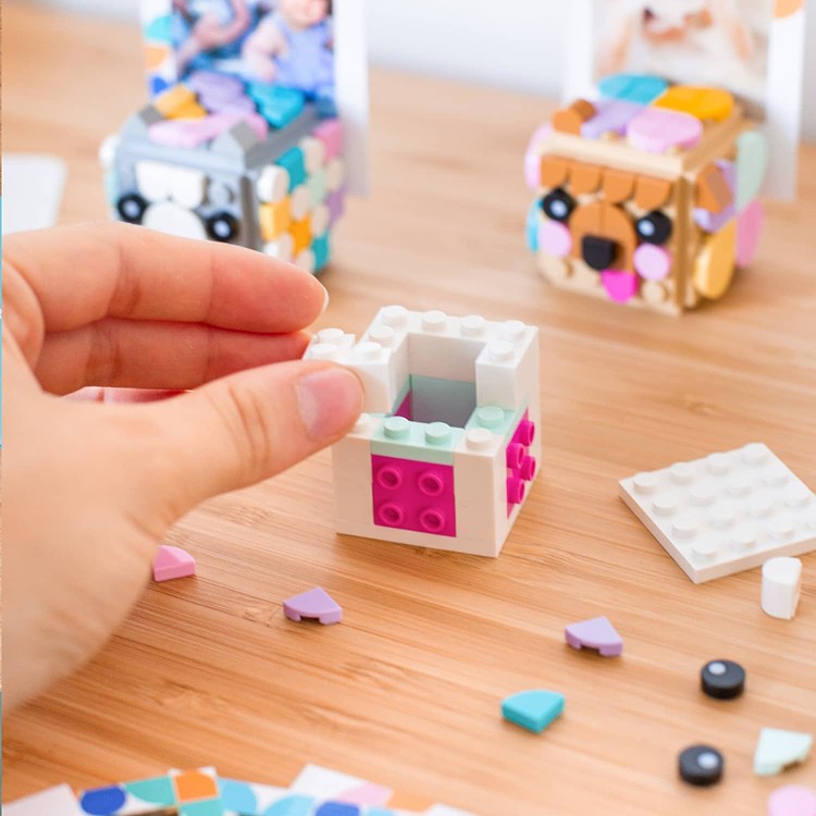 LEGO DOTS® x Cheerz  Animal photo-cubes to create