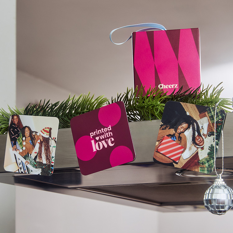 Christmas Square Magnets and their gift box Cheerz 5